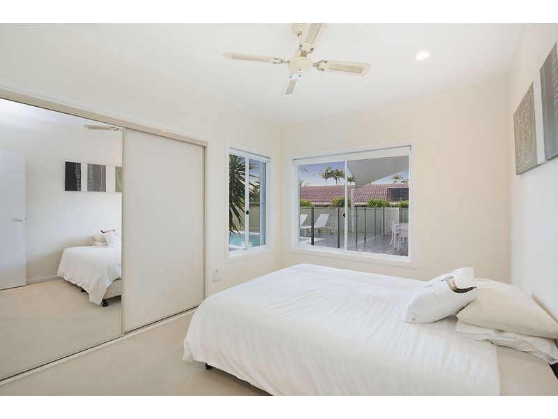 71 Poinsettia Avenue, Mooloolaba QLD 4557