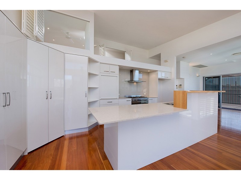 11 Victoria Terrace, Shelly Beach QLD 4551