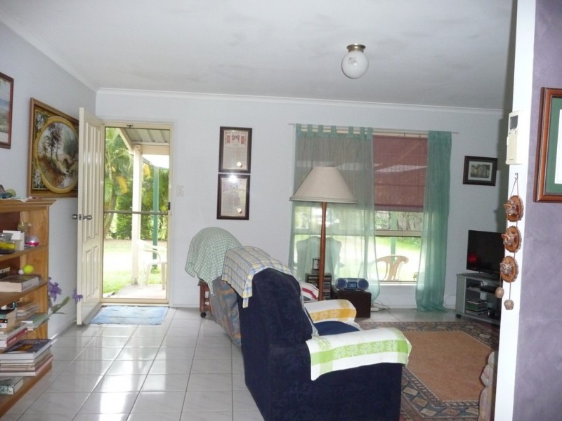 8A Cribb Street, Landsborough QLD 4550