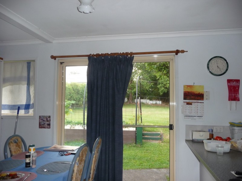 8A Cribb Street, Landsborough QLD 4550