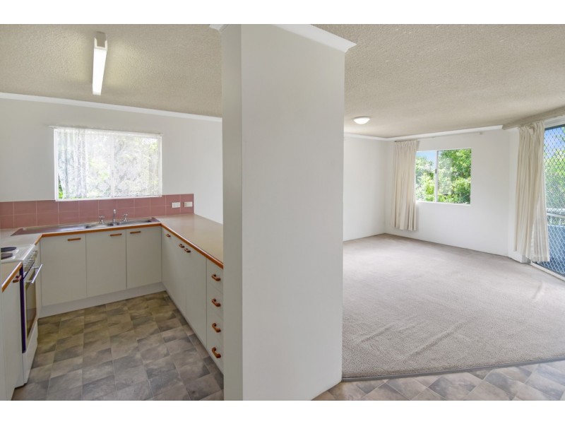 8/1 Queen Street, Moffat Beach QLD 4551