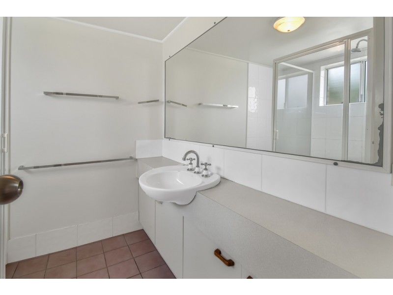 8/1 Queen Street, Moffat Beach QLD 4551