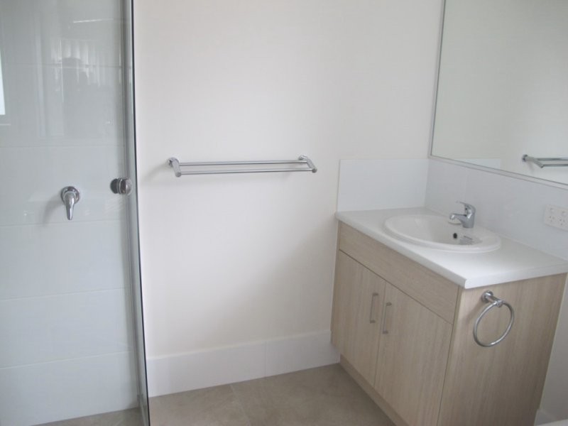 53 Ruby Crescent, Meridan Plains QLD 4551