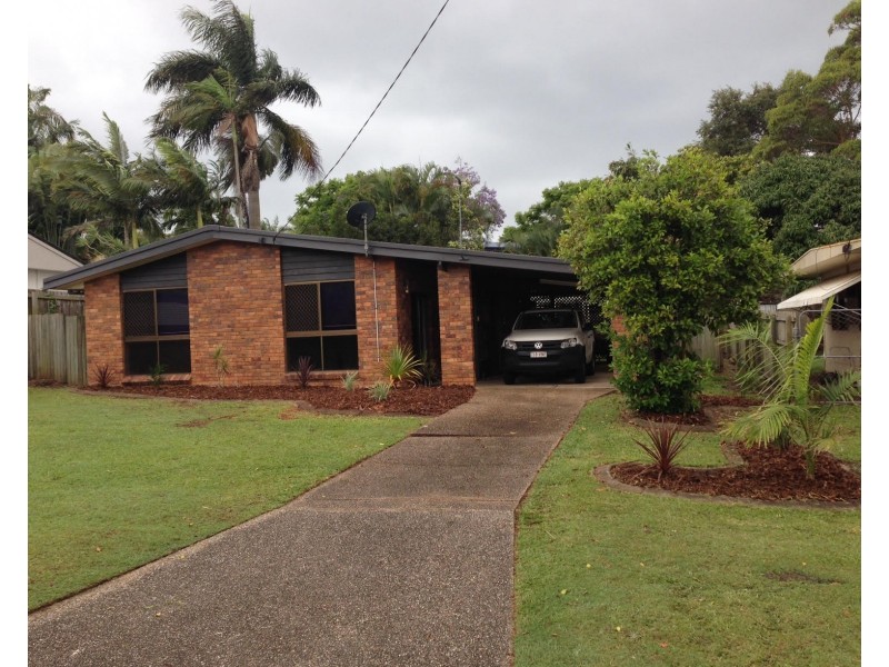 19 Parkway Drive, Mooloolaba QLD 4557