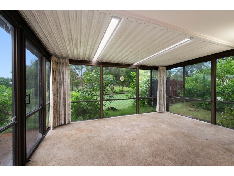 14 Glenray Avenue, Caloundra QLD 4551