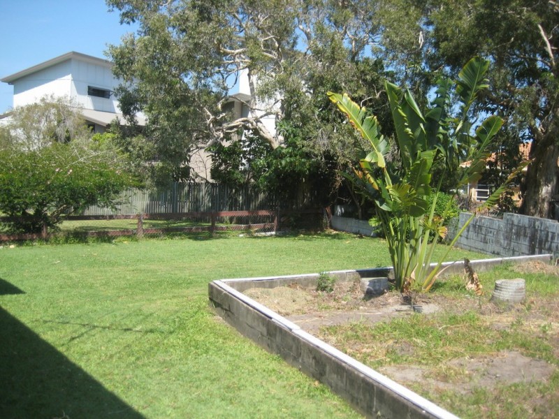 Unit 2, 12 Bombala Terrace, Caloundra QLD 4551