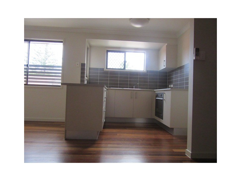 Unit 2, 19 Ngungun Street, Dicky Beach QLD 4551