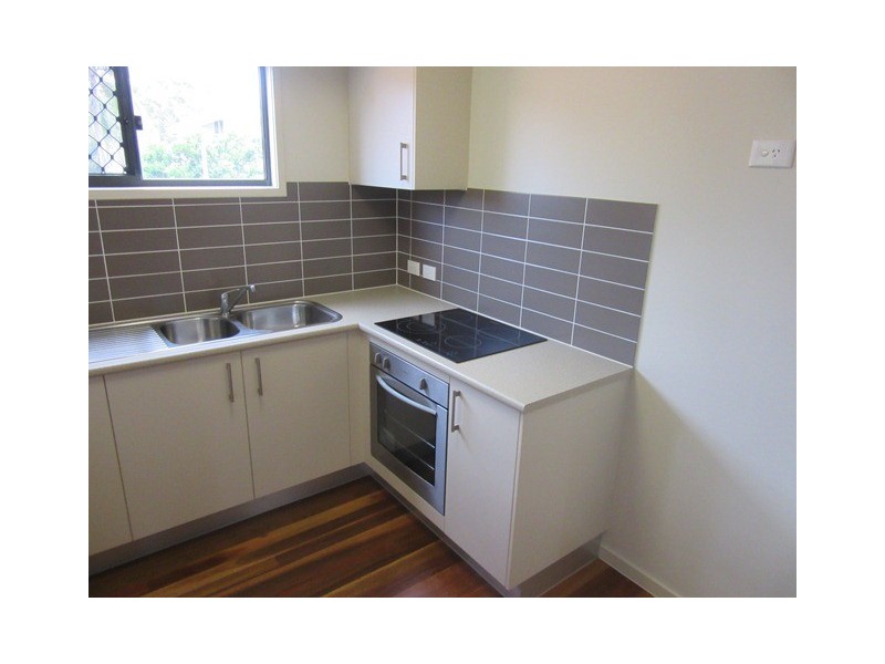 Unit 2, 19 Ngungun Street, Dicky Beach QLD 4551