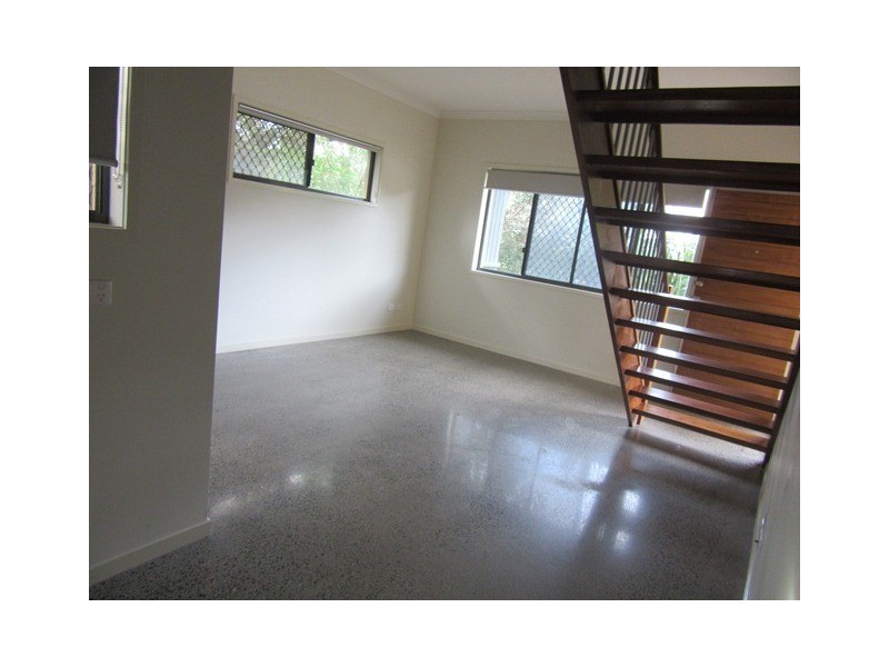 Unit 2, 19 Ngungun Street, Dicky Beach QLD 4551