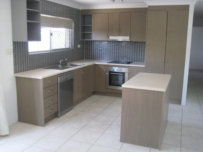 24 Doondoon Street, Currimundi QLD 4551