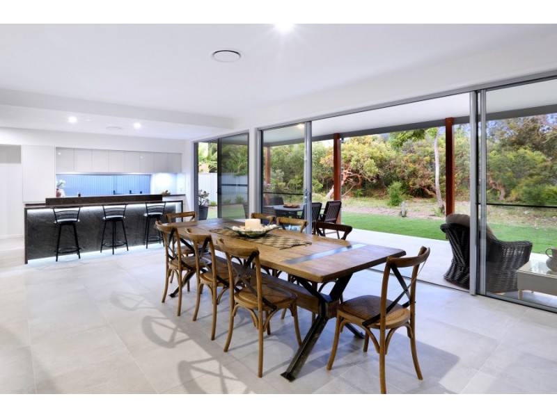 413 Oceanic Drive South, Wurtulla QLD 4575