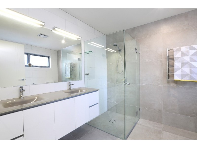 413 Oceanic Drive South, Wurtulla QLD 4575