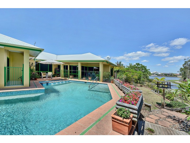 20 Undanbi Place, Pelican Waters QLD 4551