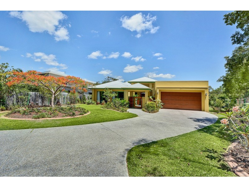 20 Undanbi Place, Pelican Waters QLD 4551