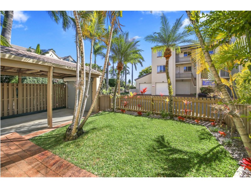 Unit 16/2 Landsborough Parade, Golden Beach QLD 4551