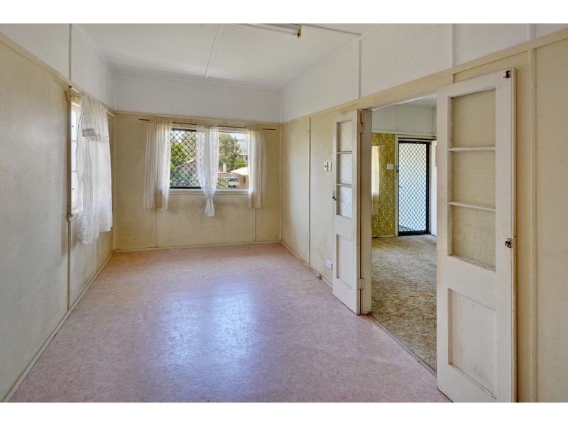 9 Orama Avenue, Caloundra QLD 4551