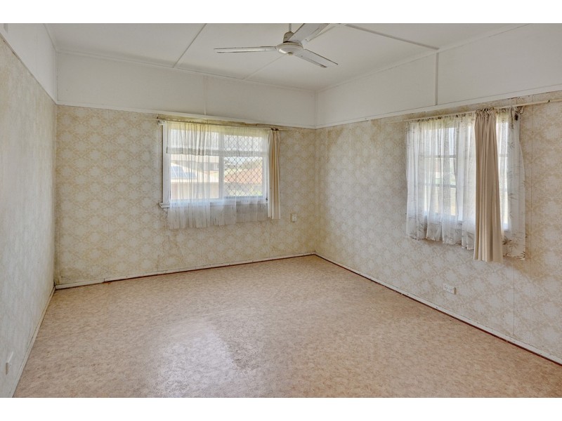 9 Orama Avenue, Caloundra QLD 4551