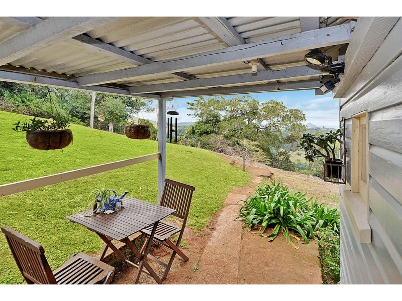 29 Alfs Road, Bald Knob QLD 4552
