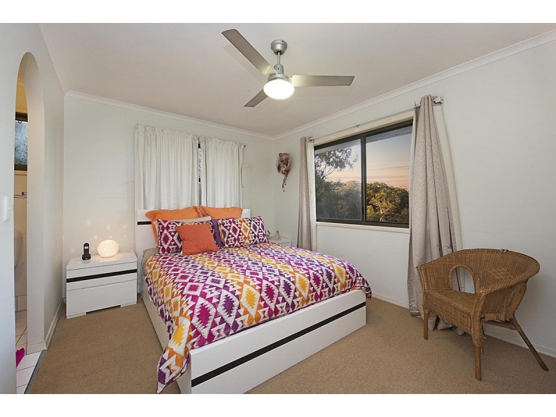 8 St James Court, Nambour QLD 4560