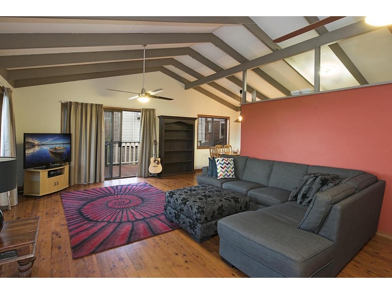 8 St James Court, Nambour QLD 4560