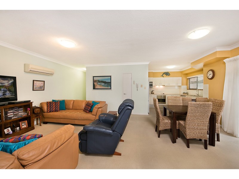 Unit 1 ‘Amalfi’ 50 King Street, Kings Beach QLD 4551