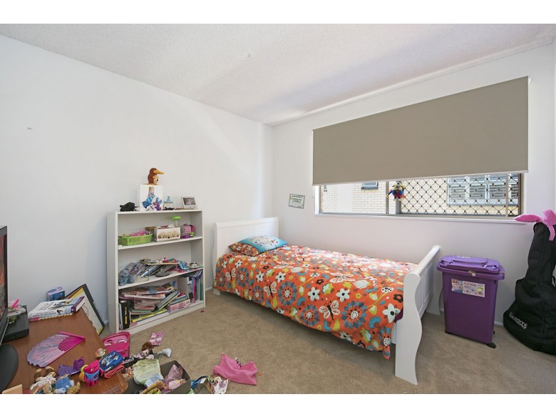 Unit 2 ‘Kookaburra Court’, 22 Bulcock Beach Esplanade, Caloundra QLD 4551