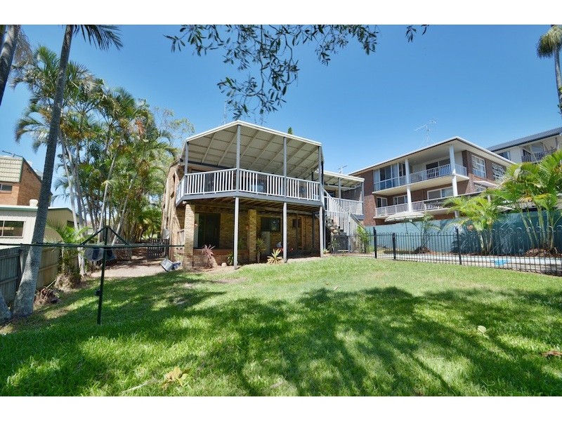 11a Queen Street, Moffat Beach QLD 4551