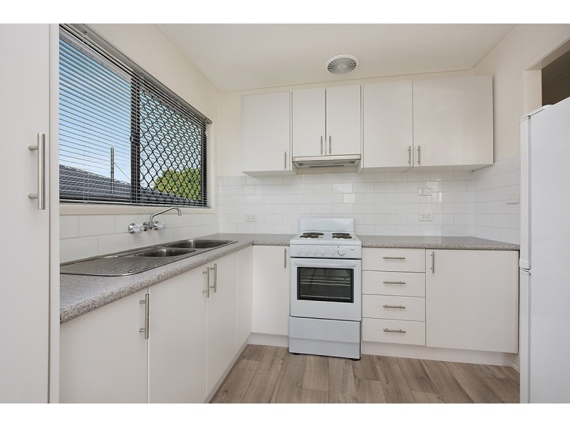 Unit 1, 10 Wavell Avenue, Golden Beach QLD 4551