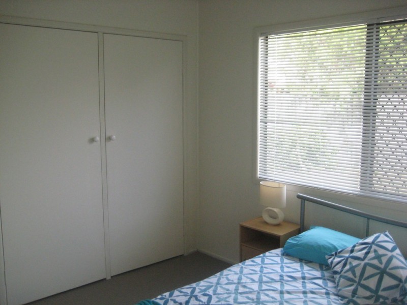 Unit 2, 10 Wavell Avenue, Golden Beach QLD 4551