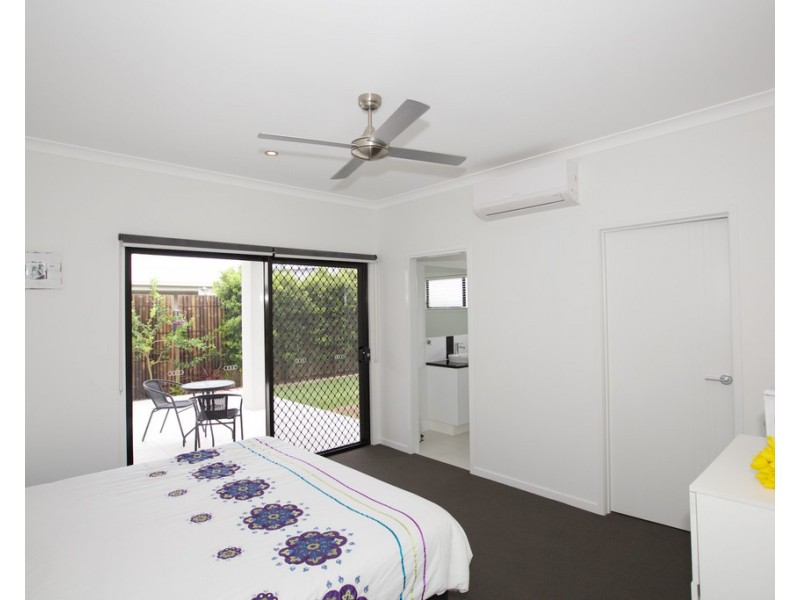 4 Blue Fin Circuit, Mountain Creek QLD 4557