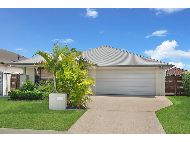 7 Cannon Lane, Little Mountain QLD 4551
