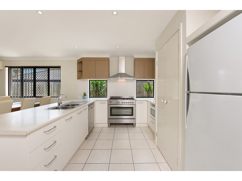 7 Cannon Lane, Little Mountain QLD 4551