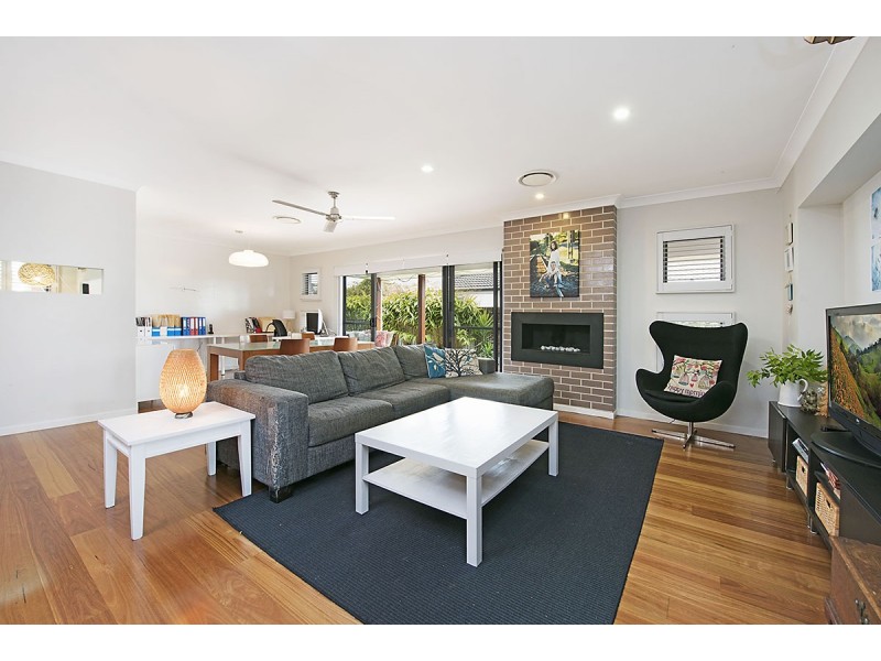 20 Echo Street, Pelican Waters QLD 4551