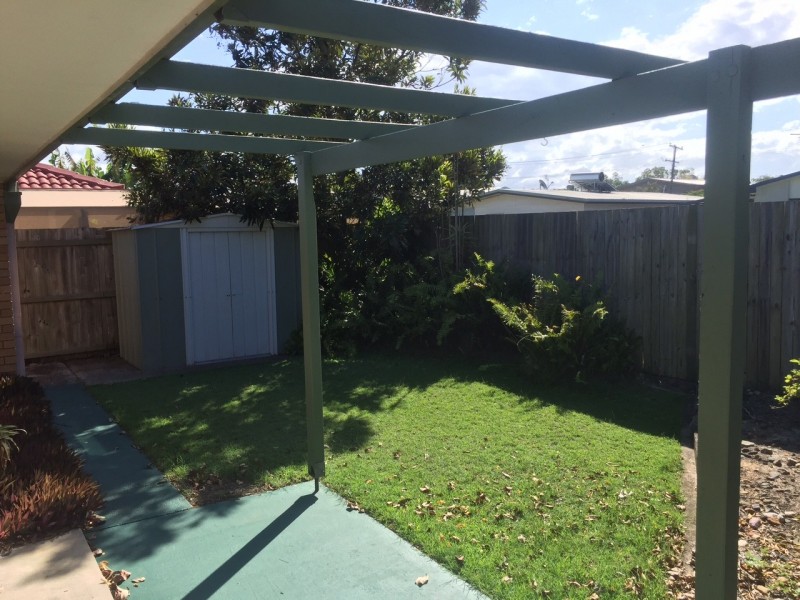 2/9 Robe Street, Currimundi QLD 4551