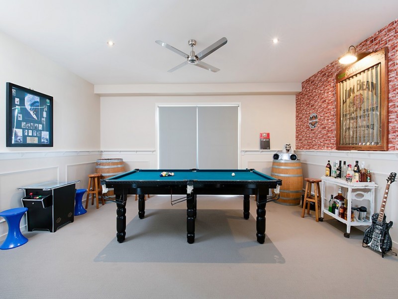 2 North Point Crescent, Pelican Waters QLD 4551