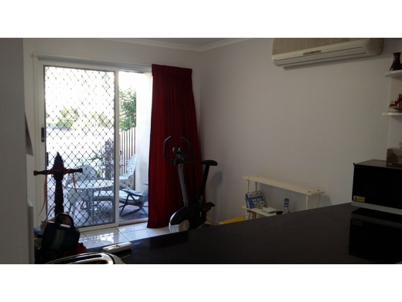Unit 16 ‘Oasis’ 2 Landsborough Parade, Golden Beach QLD 4551