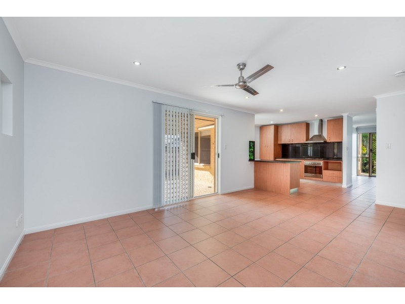 12 Bracken Place, Currimundi QLD 4551
