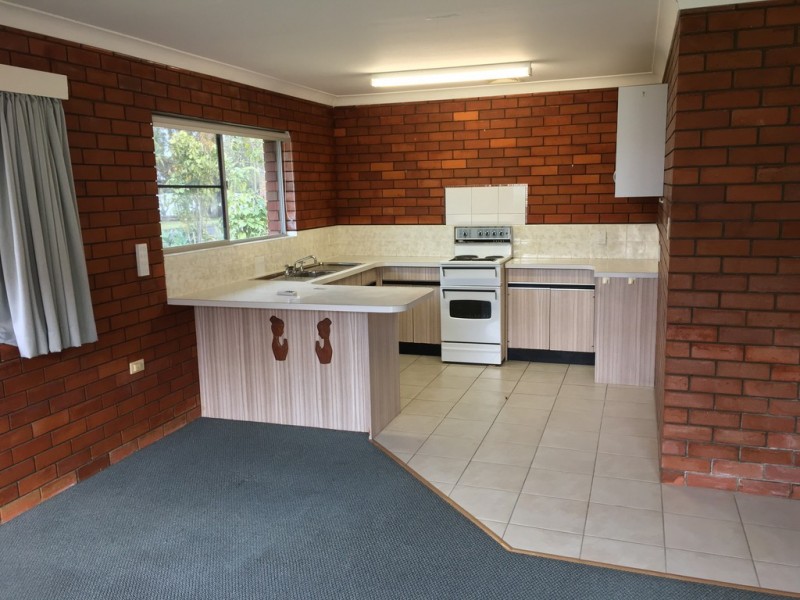 Unit 1/194 Esplanade, Golden Beach QLD 4551