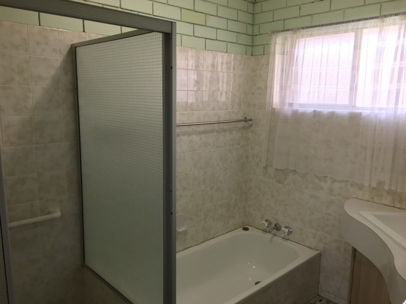 Unit 1/194 Esplanade, Golden Beach QLD 4551