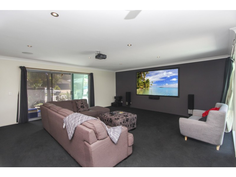 432 Oceanic Drive South, Wurtulla QLD 4575