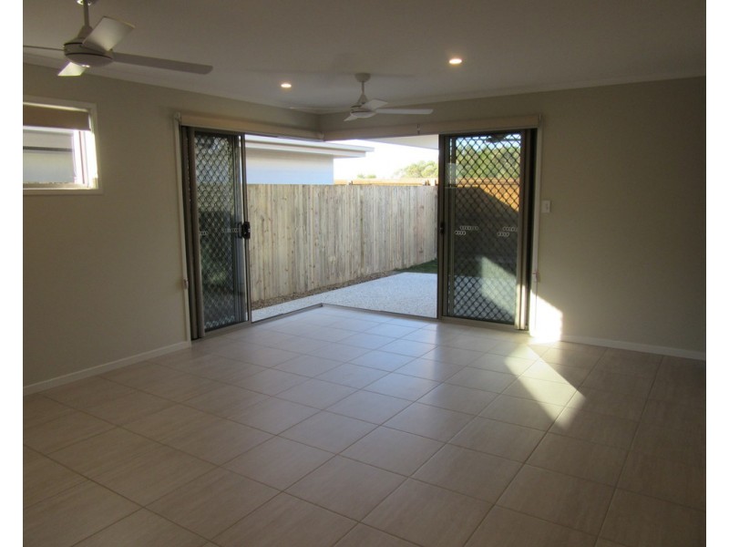 7 Topaz Drive, Caloundra West QLD 4551