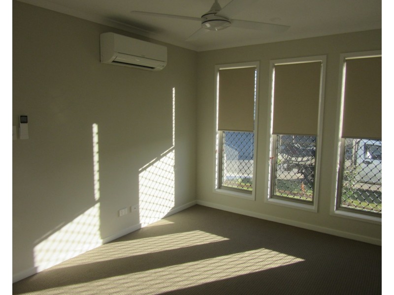 7 Topaz Drive, Caloundra West QLD 4551