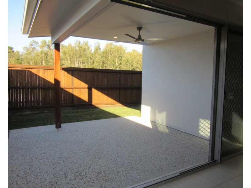 7 Topaz Drive, Caloundra West QLD 4551