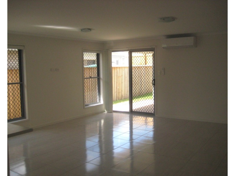61 Wilderness Circuit, Little Mountain QLD 4551