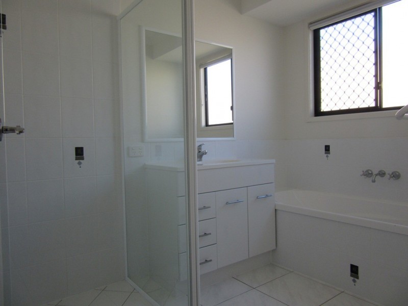 47 Wheeler Cres, Caloundra West QLD 4551