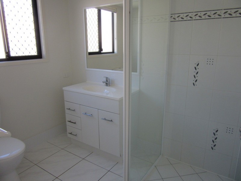 47 Wheeler Cres, Caloundra West QLD 4551