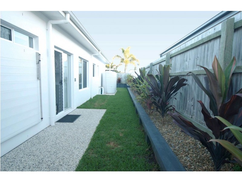 15 White Cedar Drive, Meridan Plains QLD 4551