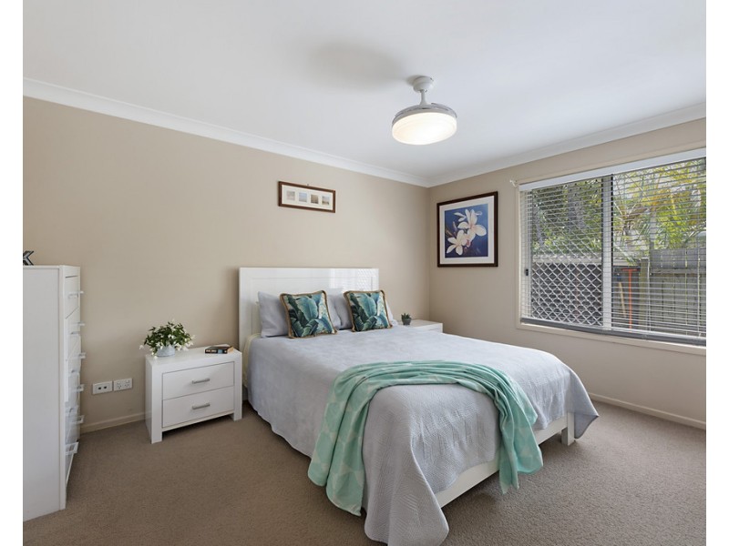 12 Bellevue Drive, Little Mountain QLD 4551