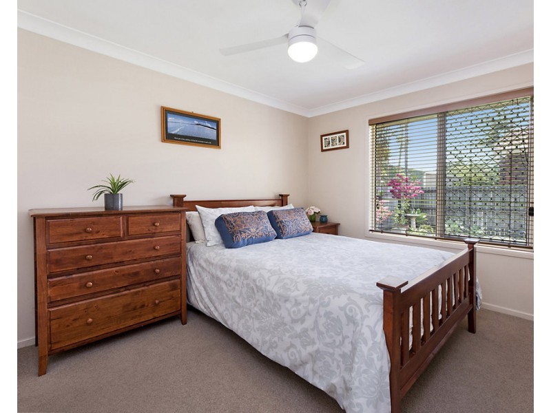 12 Bellevue Drive, Little Mountain QLD 4551