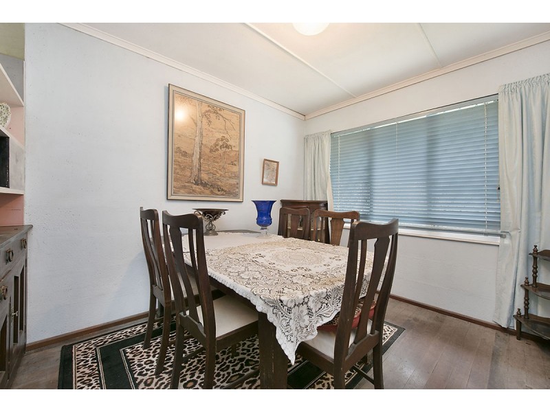 9-11 Ernest Street, Kings Beach QLD 4551